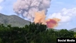 Explosión en almacén militar en Melones, Holguín. (Captura de video, Facebook)